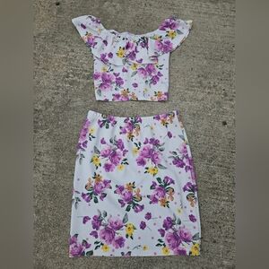 Full Circle Trends Purple Floral Print 2 piece off sholder top & Skirt Set Large
